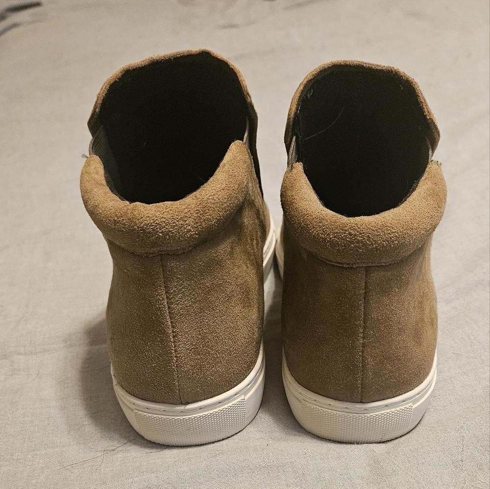 Kenneth Cole Slip Ons - Picture 2 of 6